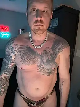 Snapshot of CloudyKingG chatting on 04/17/26, 05:54 CloudyKingG online show from 04/17/26, 05:54