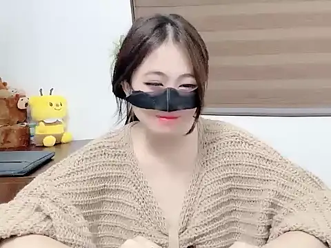 Amelia-babee online show from 10/08/25, 12:25