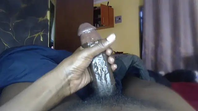 Snapshot of MMamiSexy chatting on 10/04/25, 09:51 MMamiSexy online show from 10/04/25, 09:51