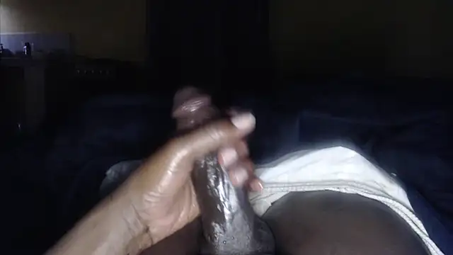 Snapshot of MMamiSexy chatting on 11/19/25, 04:45 MMamiSexy online show from 11/19/25, 04:45