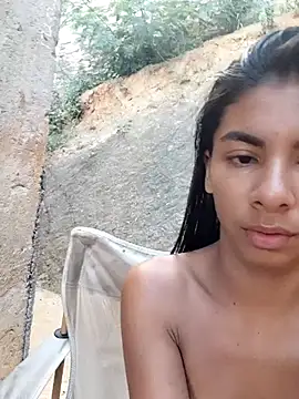 Snapshot of chaparritahot99 chatting on 11/18/25, 11:14 chaparritahot99 online show from 11/18/25, 11:14