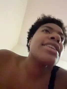 Tu GataLinda online show from 11/02/25, 03:36