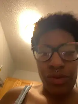 Tu GataLinda online show from 11/22/25, 01:59