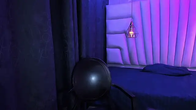 Kaorii Lee online show from 10/03/25, 12:13