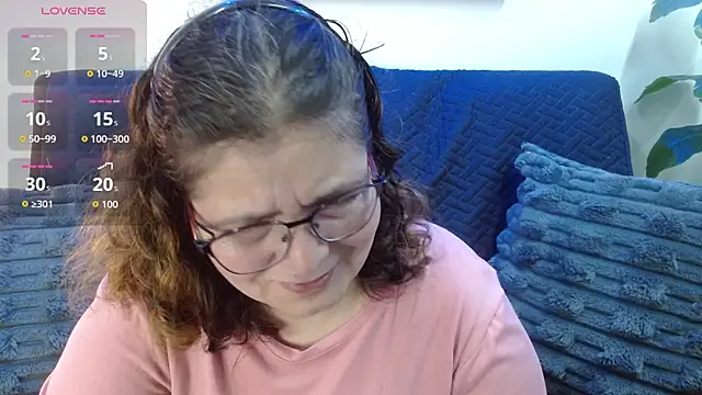 Linda banks  online show from 09/26/25, 01:42