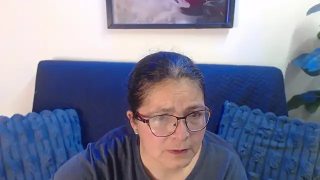 Snapshot of Linda_banks_ chatting on 01/11/26, 12:48 Linda banks online show from 01/11/26, 12:48