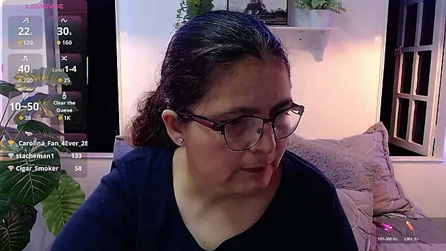 Snapshot of Linda_banks_ chatting on 01/16/26, 02:26 Linda banks online show from 01/16/26, 02:26