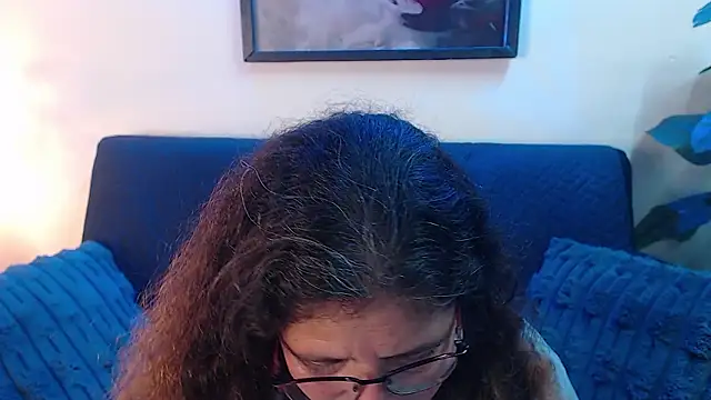 Snapshot of Linda_banks_ chatting on 02/07/26, 01:53 Linda banks online show from 02/07/26, 01:53