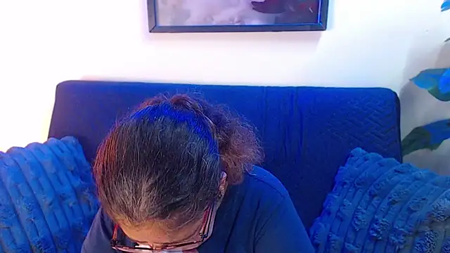 Snapshot of Linda_banks_ chatting on 02/08/26, 02:04 Linda banks online show from 02/08/26, 02:04