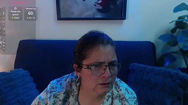 Snapshot of Linda_banks_ chatting on 02/17/26, 01:46 Linda banks online show from 02/17/26, 01:46