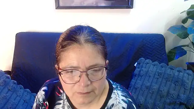 Snapshot of Linda_banks_ chatting on 02/20/26, 12:07 Linda banks online show from 02/20/26, 12:07