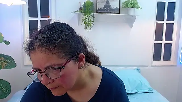 Linda banks  online show from 04/05/26, 01:25