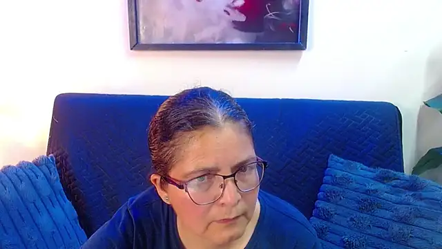 Snapshot of Linda_banks_ chatting on 05/02/26, 01:43 Linda banks online show from 05/02/26, 01:43