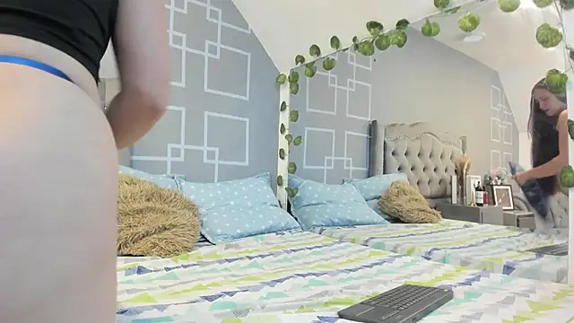 AliceBlackx online show from 02/05/26, 12:21