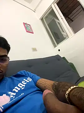 MarAndrws online show from 11/10/25, 08:52