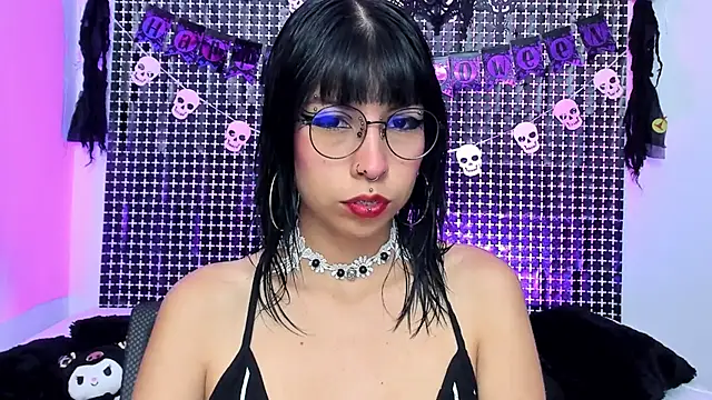 Rose 72 online show from 10/13/25, 08:20