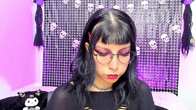 Rose 72 online show from 11/13/25, 06:51