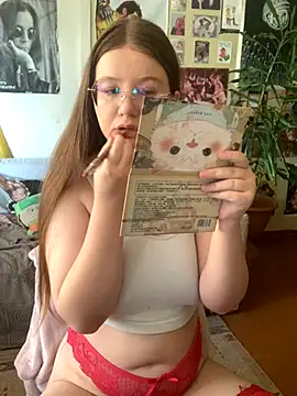 Sienna-Cow online show from 09/11/25, 10:26