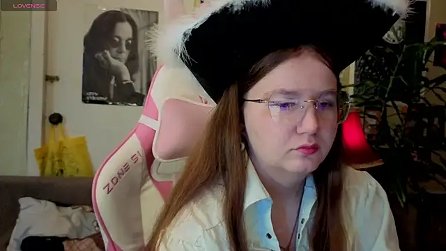 Sienna-Cow online show from 10/08/25, 11:41