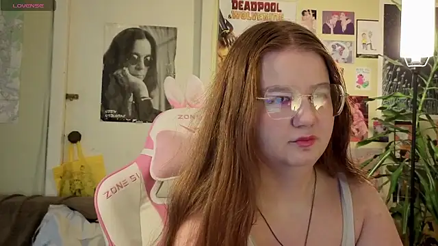 Sienna-Cow online show from 10/22/25, 12:05