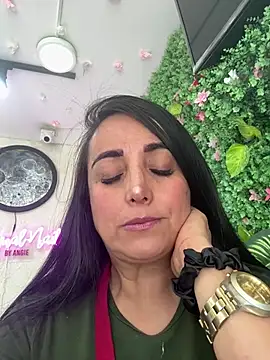 Snapshot of hotadhara01 chatting on 03/09/26, 06:45 hotadhara01 online show from 03/09/26, 06:45