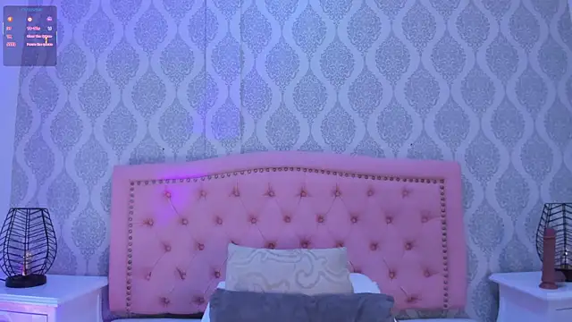 OnlyGia online show from 12/22/25, 07:55