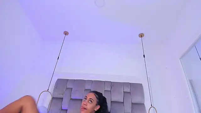 Snapshot of OnlyGia chatting on 04/09/26, 03:39 OnlyGia online show from 04/09/26, 03:39