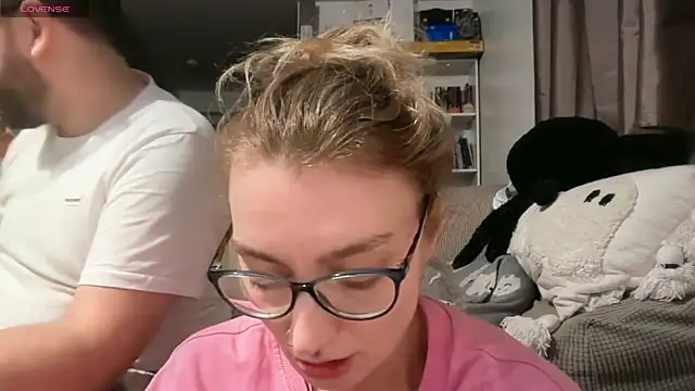 Snapshot of harleyblair chatting on 03/16/26, 11:09 harleyblair online show from 03/16/26, 11:09