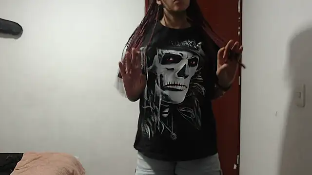 annie clark2 online show from 03/20/25, 10:07