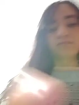 Snapshot of annie_clark2 chatting on 06/18/26, 05:30 annie clark2 online show from 06/18/26, 05:30