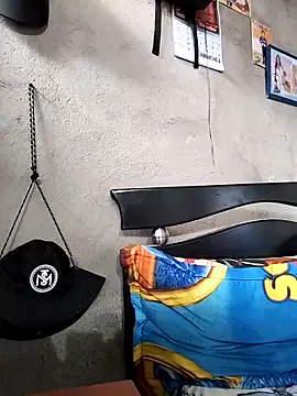 Tussi-amor online show from 09/15/25, 03:45