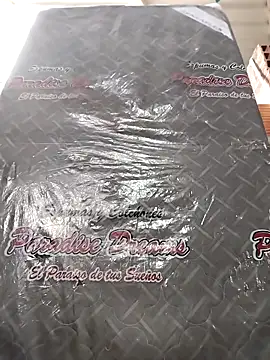 Tussi-amor online show from 09/16/25, 08:43