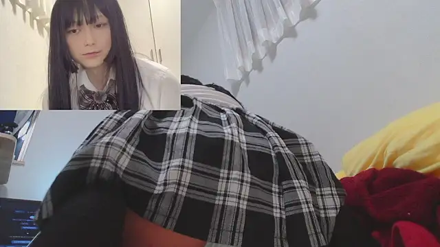 Snapshot of Mia032 chatting on 09/12/25, 01:44 Mia032 online show from 09/12/25, 01:44