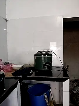 asian 2k online show from 10/27/25, 04:27