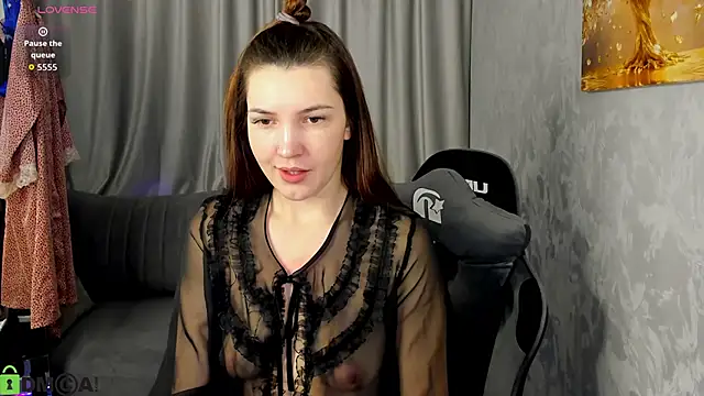 MalvinaDream online show from 12/14/25, 01:22