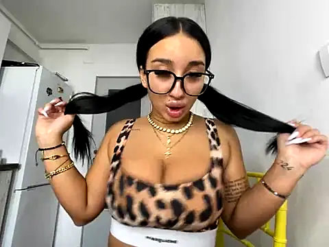 BlueEyes BB online show from 10/11/25, 12:58