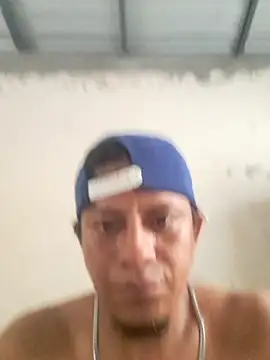 Snapshot of Yomo593 chatting on 11/07/25, 07:47 Yomo593 online show from 11/07/25, 07:47