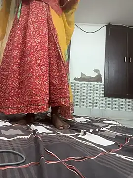 Sakhi-Queen01 online show from 06/30/26, 06:09