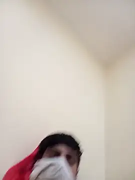 Snapshot of 7awaY04 chatting on 10/17/25, 11:35 7awaY04 online show from 10/17/25, 11:35