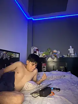 Snapshot of Kailertwink chatting on 06/22/26, 03:58 Kailertwink online show from 06/22/26, 03:58