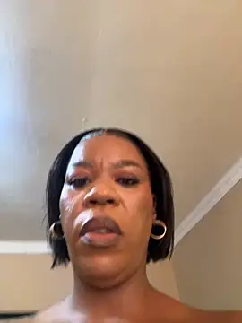 THICKBUNNYCHICKxxx online show from 11/02/25, 09:33