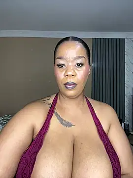 Snapshot of THICKBUNNYCHICKxxx chatting on 07/01/26, 07:35 THICKBUNNYCHICKxxx online show from 07/01/26, 07:35