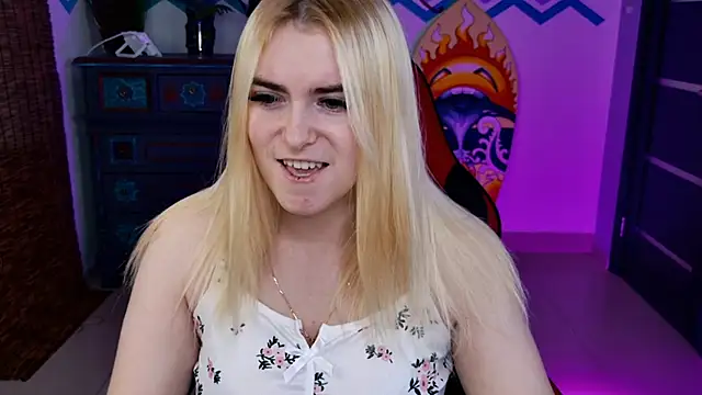 Stef Nicks online show from 11/28/25, 09:12