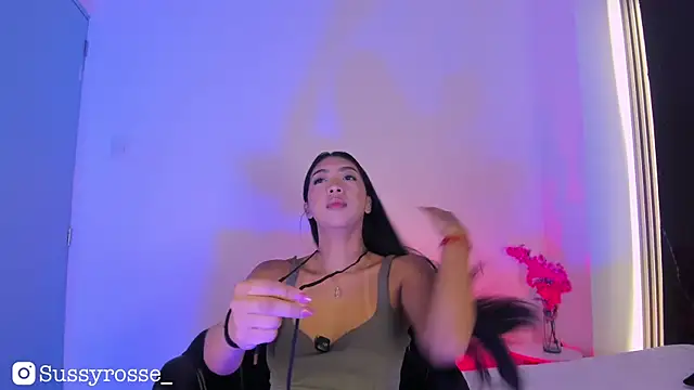 Snapshot of Sussyrosse_ chatting on 09/17/25, 09:05 Sussyrosse online show from 09/17/25, 09:05