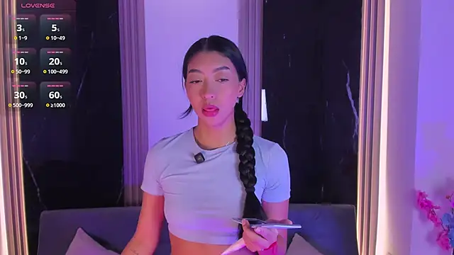 Snapshot of Sussyrosse_ chatting on 10/16/25, 10:00 Sussyrosse online show from 10/16/25, 10:00