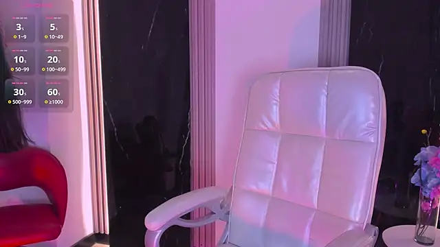 Snapshot of Sussyrosse_ chatting on 03/04/26, 12:33 Sussyrosse online show from 03/04/26, 12:33