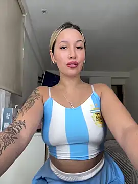 miagarcia250 online show from 02/19/26, 05:42