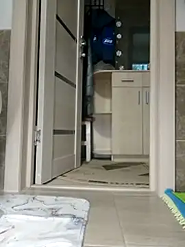 Snapshot of N_i_k_o_l_a_u chatting on 03/21/26, 09:25 N i k o l a u online show from 03/21/26, 09:25