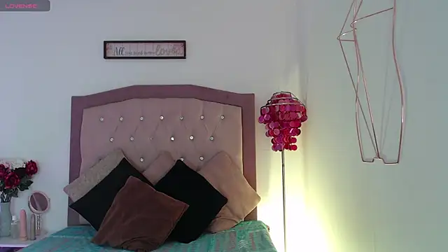 AmelieAndAce online show from 09/20/25, 02:51