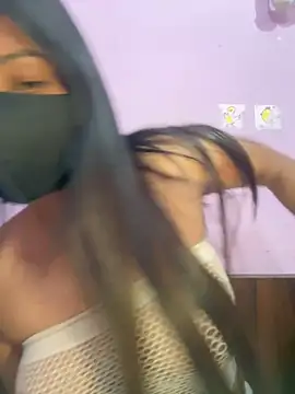 Snapshot of _01ruhi chatting on 11/17/25, 06:46 01ruhi online show from 11/17/25, 06:46